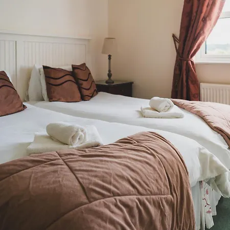 Ballyknocken Milking Parlour Self Catering Coolnakilly