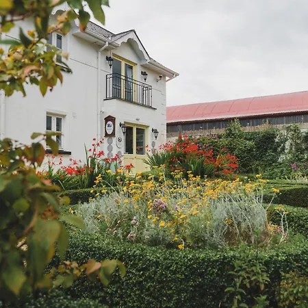 아파트 Ballyknocken Milking Parlour Self Catering *